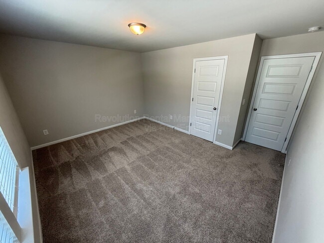 Building Photo - 112 Hunts Ml Cir