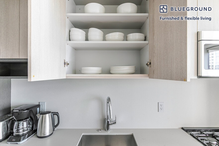 Building Photo - 1210 S Indiana Ave