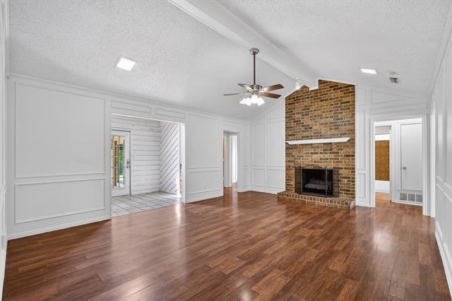 Building Photo - 2403 Ridgevalley Dr