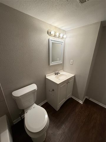 Building Photo - 4025 Charter Dr