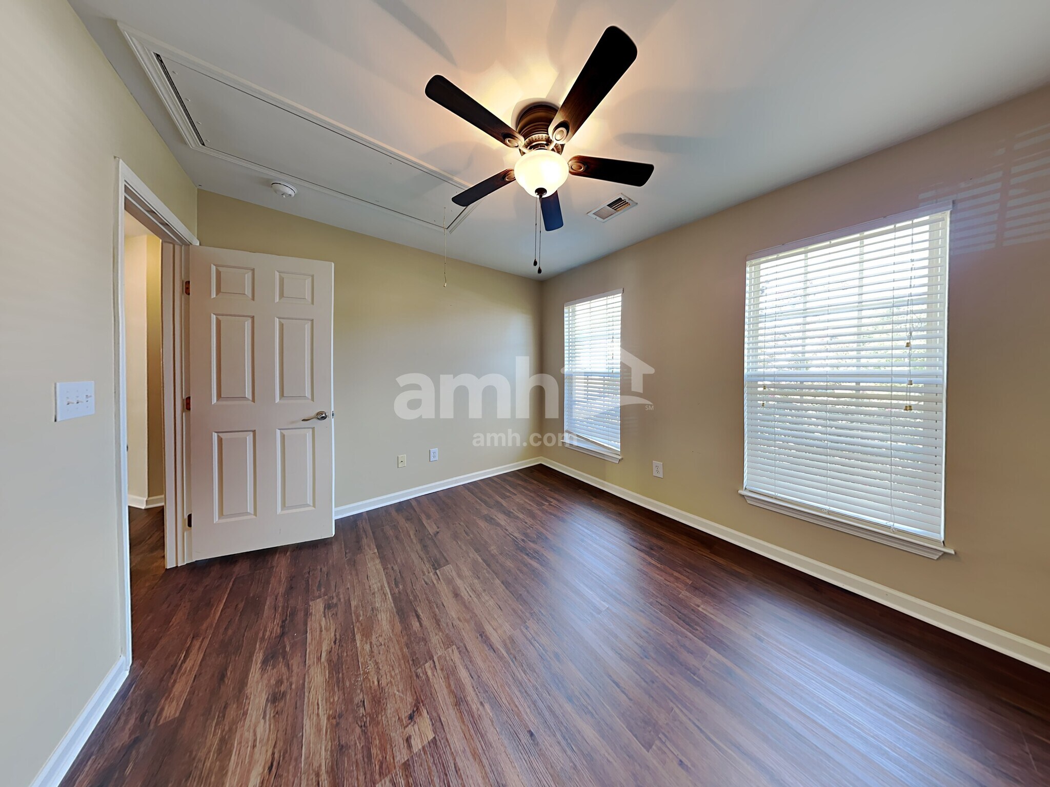 Building Photo - 5 Red Bark Ct