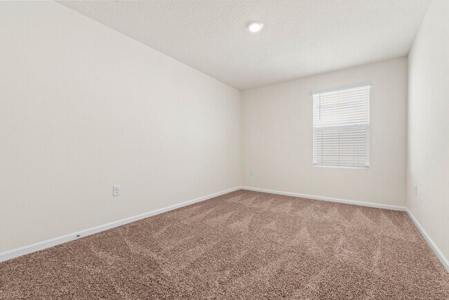 Building Photo - BRAND NEW HOME in Yulee!