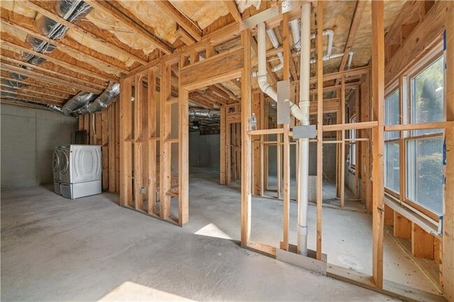 Building Photo - 2180 Hilltop Overlook Way