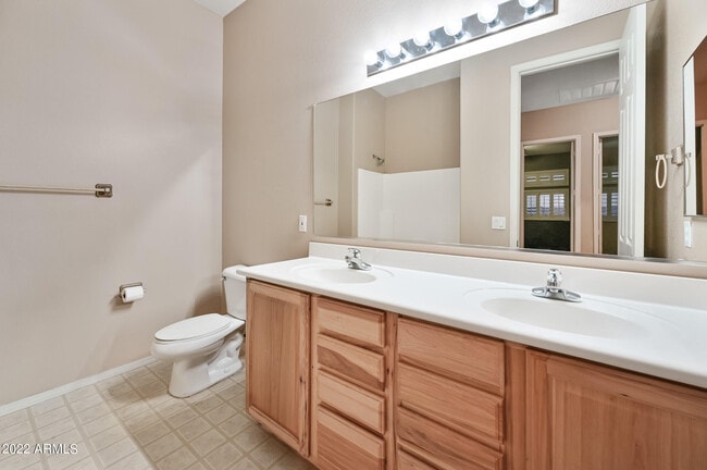 Building Photo - 9839 W El Caminito Dr