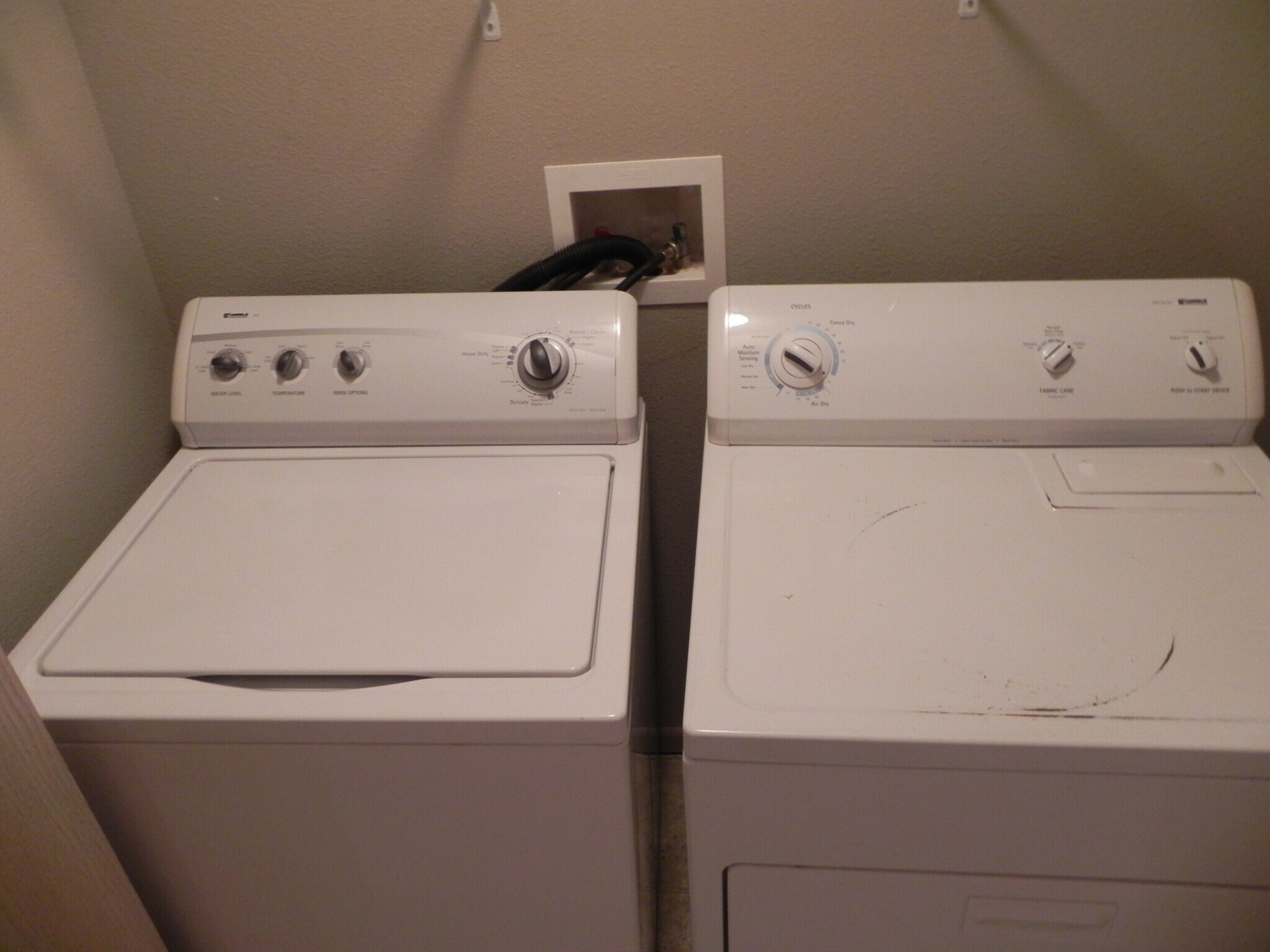 Washer and dryer included - 9840 N Lewis Ave