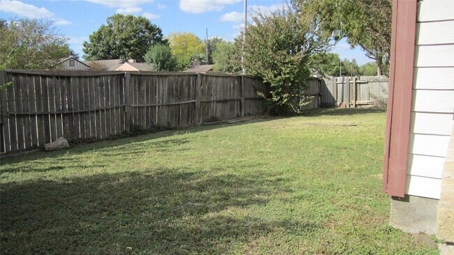 Building Photo - 12122 Kemerton Dr