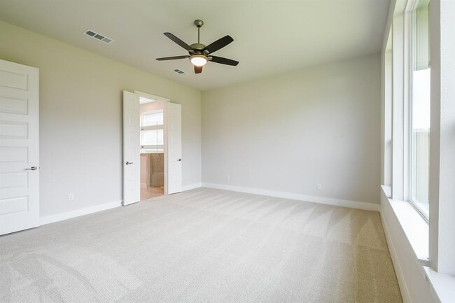 Building Photo - 4859 Antler Run Dr