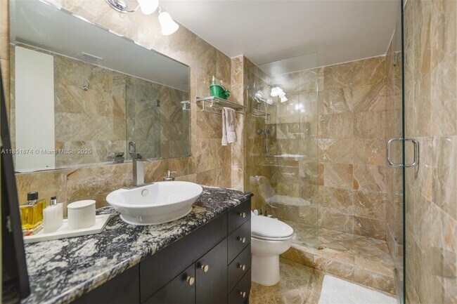 Building Photo - 5838 Collins Ave