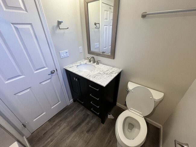 Building Photo - SAC T 2569