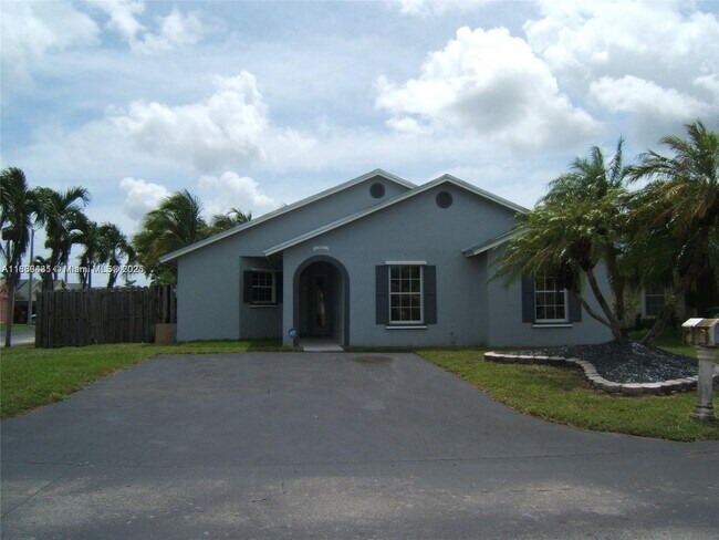 Building Photo - 24833 SW 128th Ct