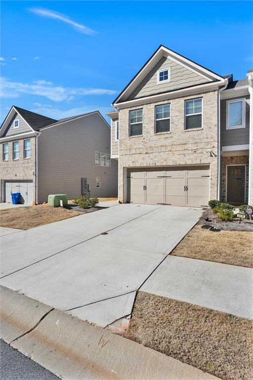 Building Photo - 2240 Mulsanne Dr