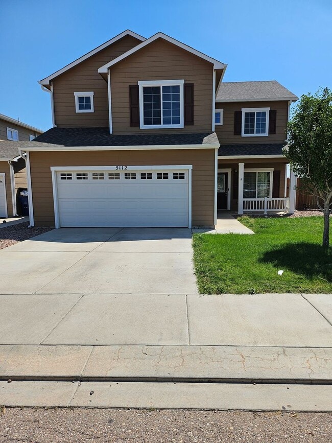 Primary Photo - ALL PROSPECTIVE TENANTS MUST SUBMIT A $58 ...