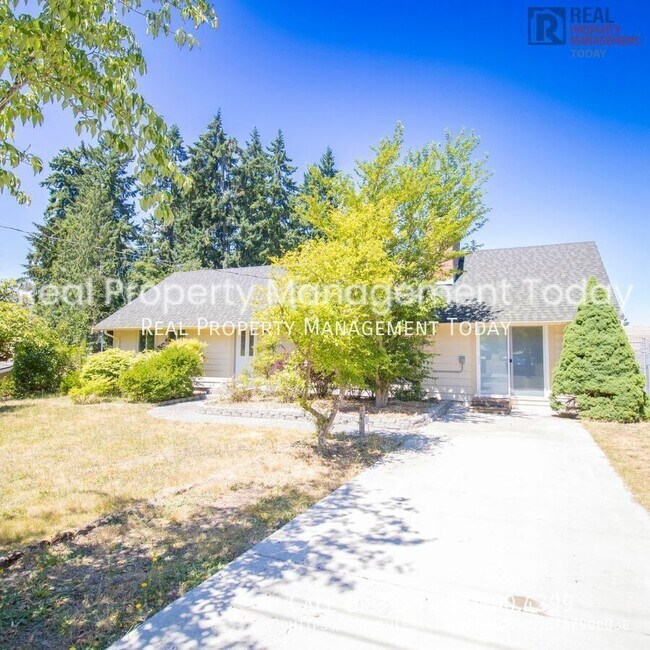 Building Photo - 9909 98th St SW