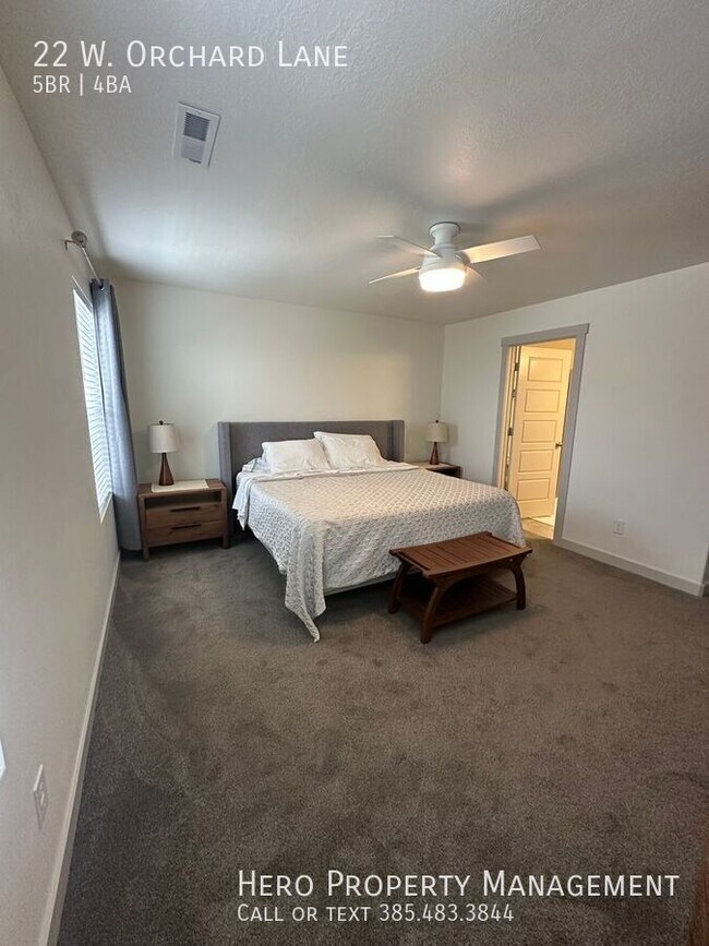 Building Photo - 22 W Orch Ln