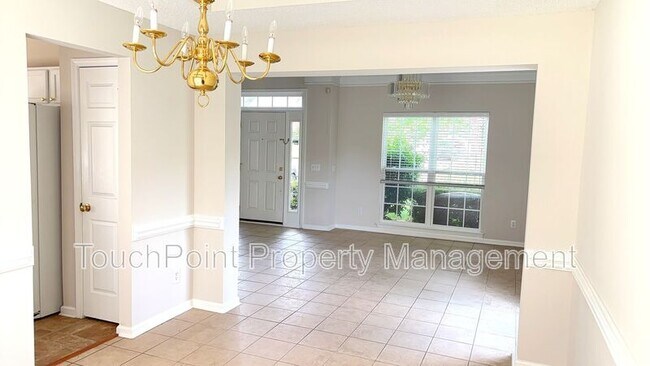 Building Photo - 8620 Grey Squirrel Ct