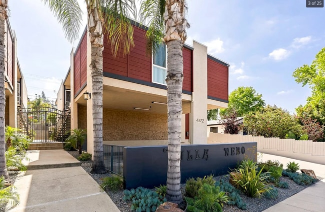 Building Photo - 4572 Nebo Dr