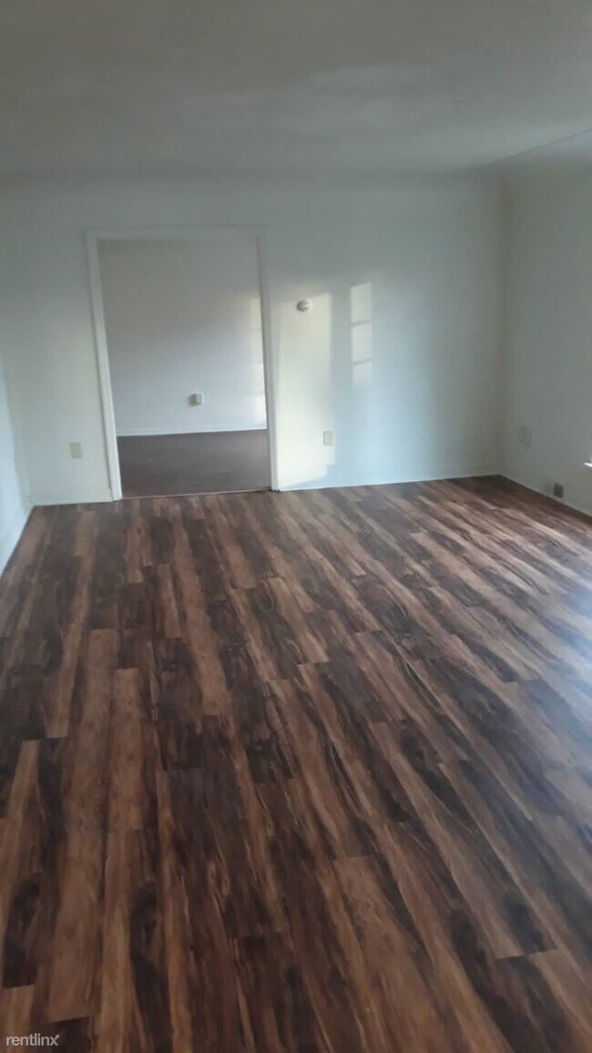 Building Photo - 2 br, 1.5 bath House - 1780 Ruddiman St Apt 1