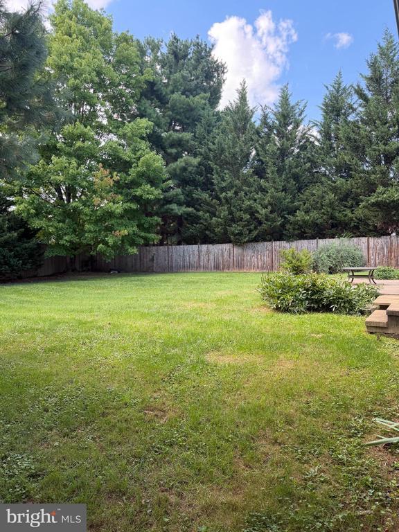 Building Photo - 1160 Tuscawilla Dr