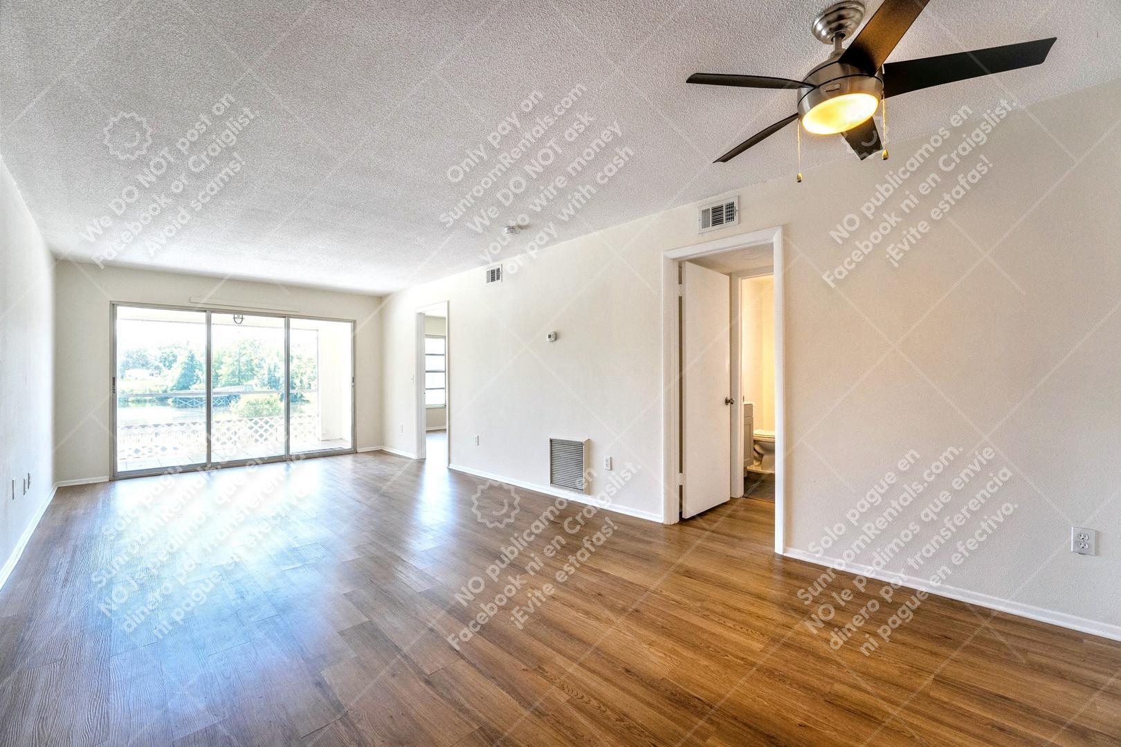 Building Photo - 600 S Betty Ln