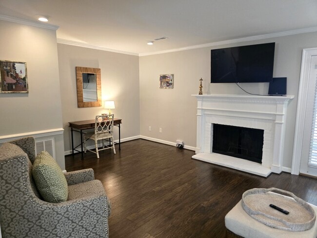 Building Photo - 2583 Spring Garden Rd NW