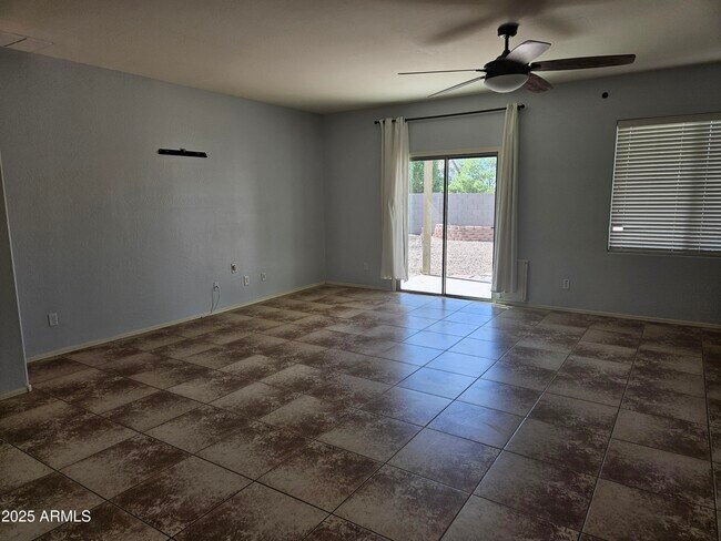 Building Photo - 42356 W Balsa Dr