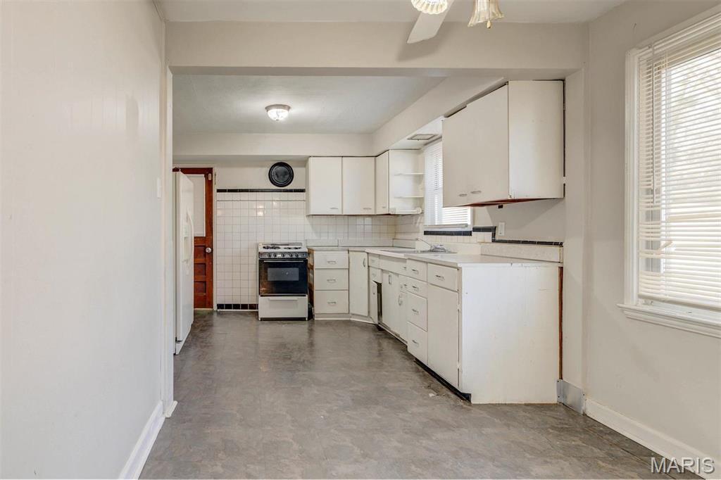 Building Photo - 5736 Gaylord Dr