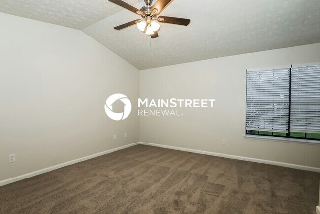 Building Photo - 3 Bedroom Pet-Friendly Home in REX, GA with Main Street Renewal
