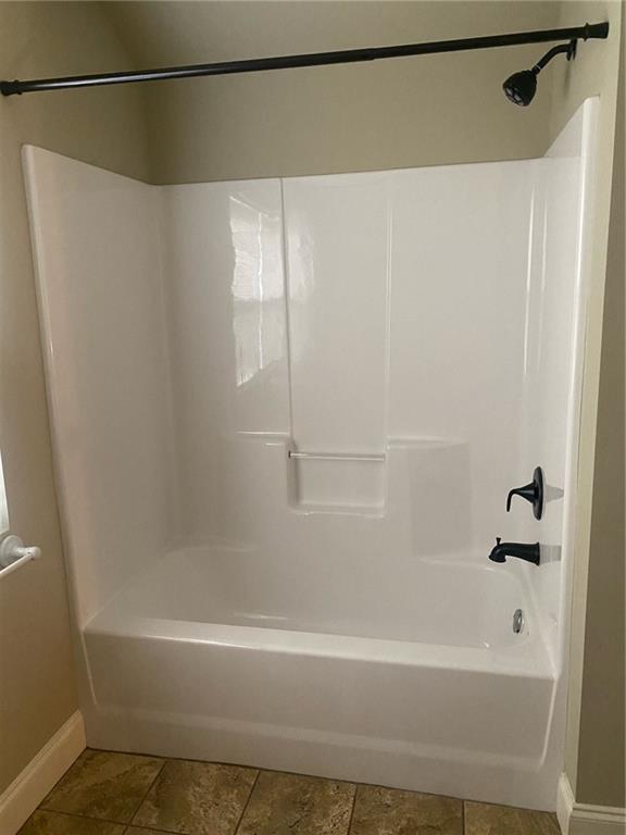 Building Photo - 116 River Flow Dr