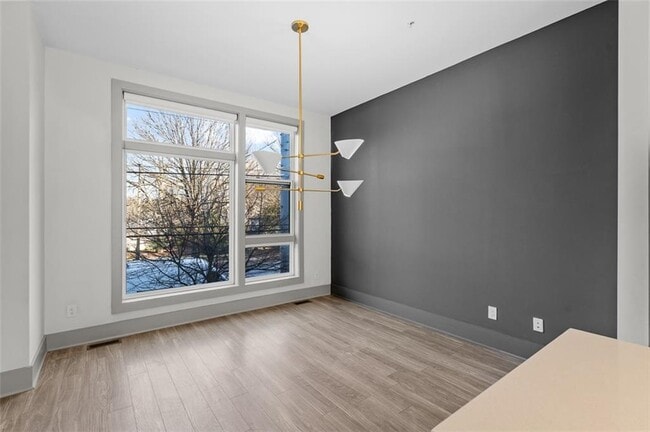 Building Photo - 63 Reynolds Square Ln