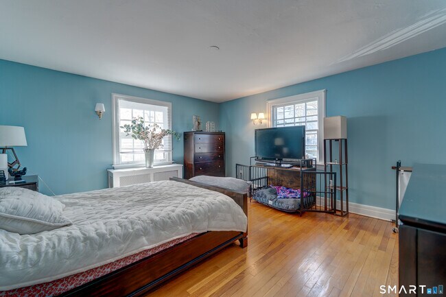 Building Photo - 59 Morris St