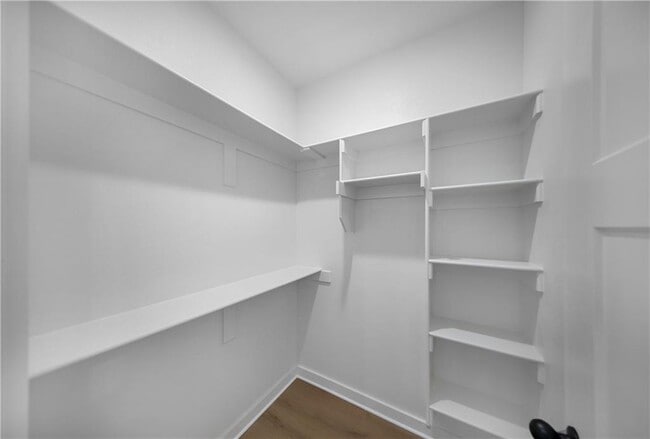 Building Photo - 603 Cosmos St