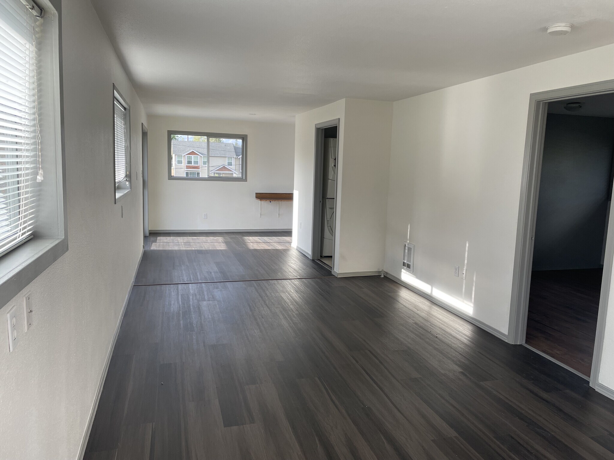 From family to dining rooms - 16627 113th Ave SE