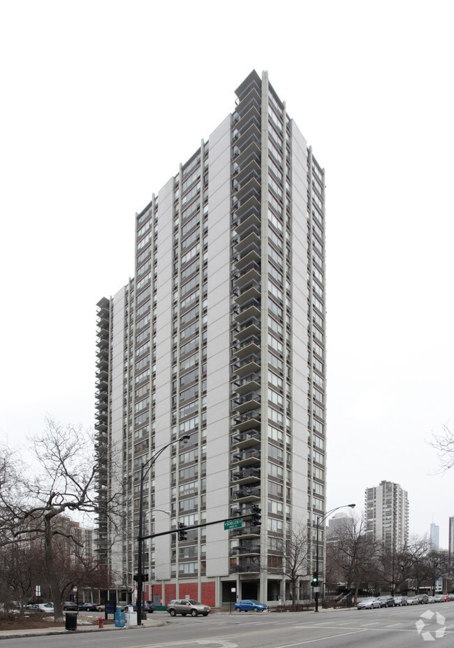 Building Photo - Cummings House