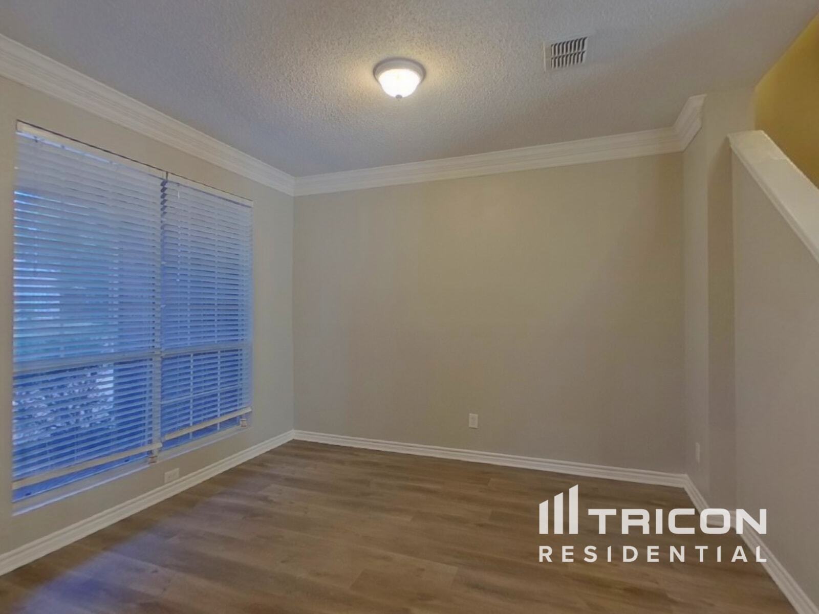 Building Photo - 300 Westbrook Dr