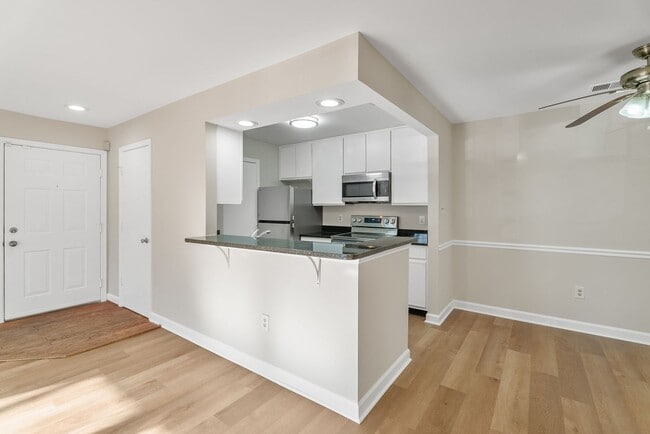 Building Photo - Silver Spring Condo with Modern Comforts and Active Lifestyle Amenities