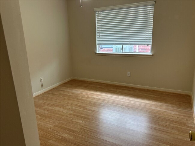 Building Photo - 11815 Balmorhea Ln