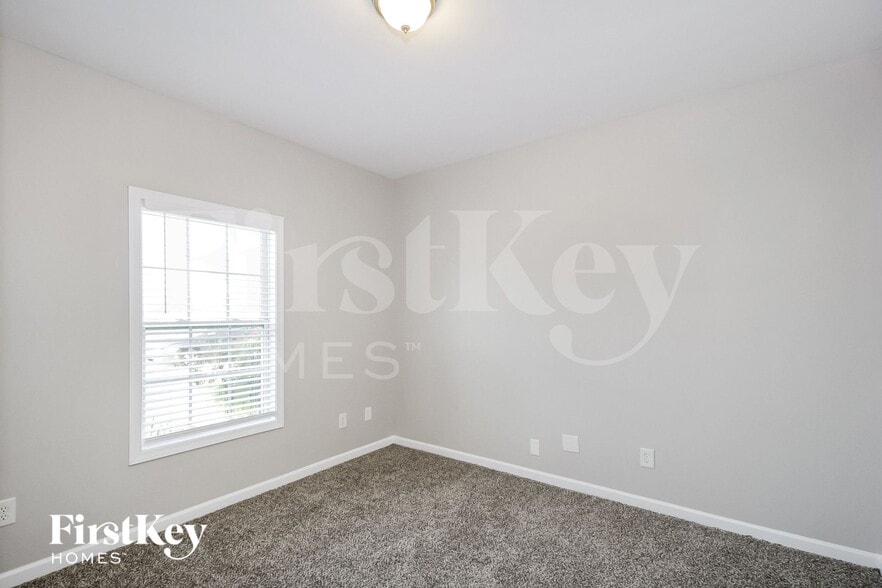 Building Photo - 31 Barnsley Village Dr