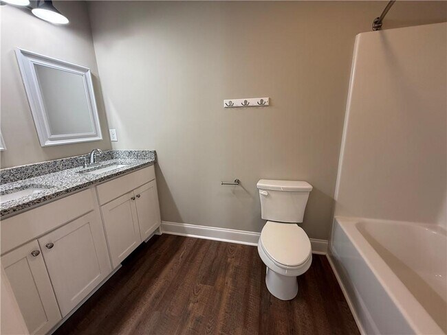 Building Photo - 5956 Moon Dr