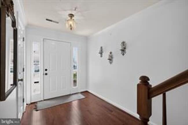 Building Photo - NESTLED IN TEH CHARMING GOSHEN ESTATES WITH SINGLE FAMILY HOME