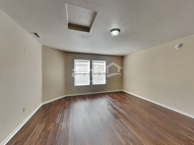 Building Photo - 14454 Banister Dr