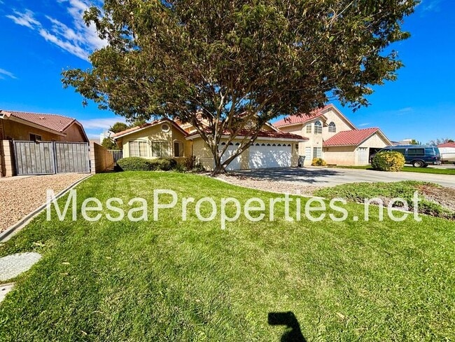 Building Photo - 17928 Sunburst Rd