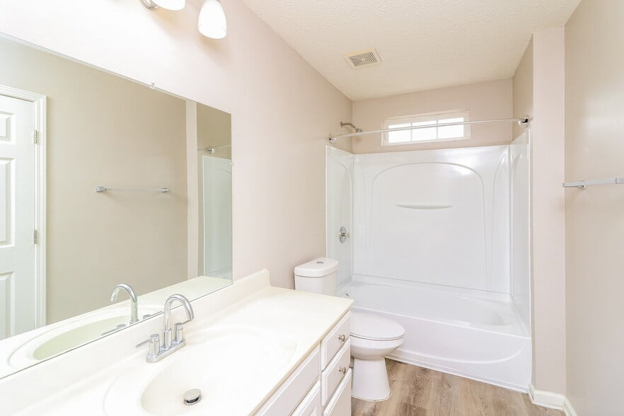 Building Photo - 266 Cobbler Cove Dr