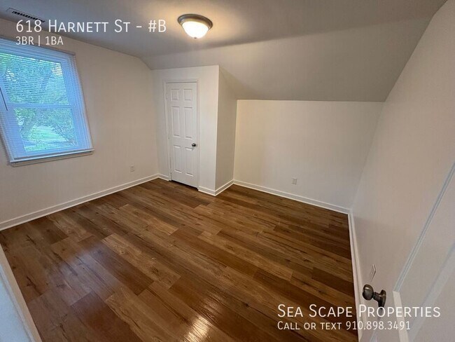 Building Photo - 618 Harnett St