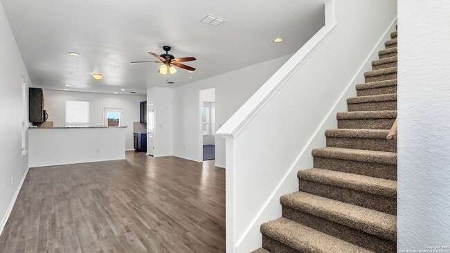 Building Photo - 2814 High Castle