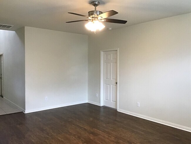 Building Photo - 10237 Tate Ct