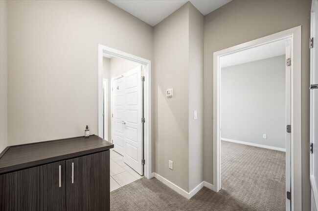 Building Photo - Affinity Rental