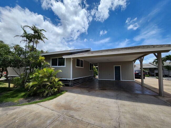 Building Photo - 2/1 Cottage in North Kihei