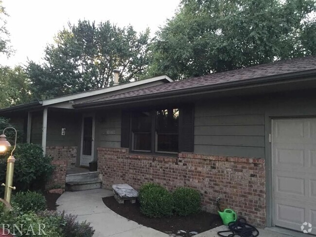 Building Photo - 18962 Terrace Valley Dr