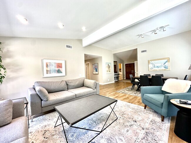 Building Photo - FOR RENT Call For Availability 3Br/3Ba 2128 Sqft Fully Furnished Del Mar Heights Vacation Home, C...