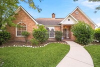 Building Photo - 15911 Moonrock Dr
